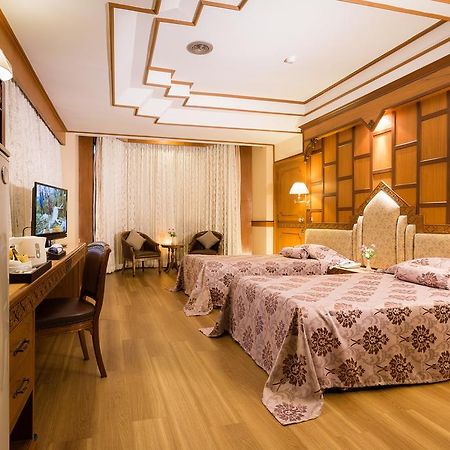 Kyo-Un Hotel Saraburi Ruang foto