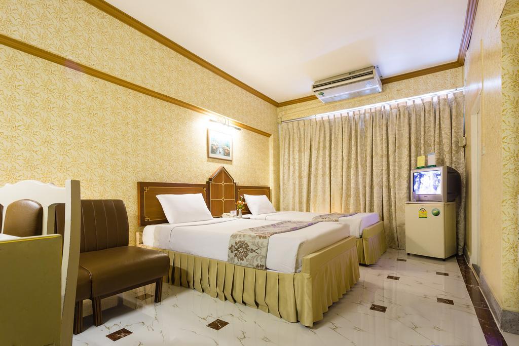 Kyo-Un Hotel Saraburi Ruang foto