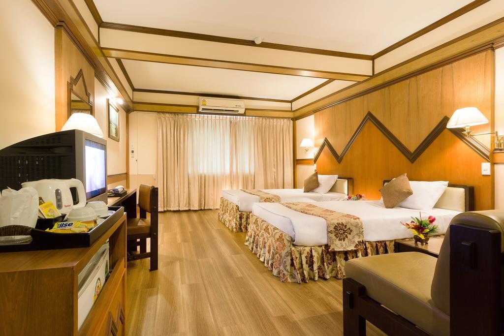 Kyo-Un Hotel Saraburi Ruang foto